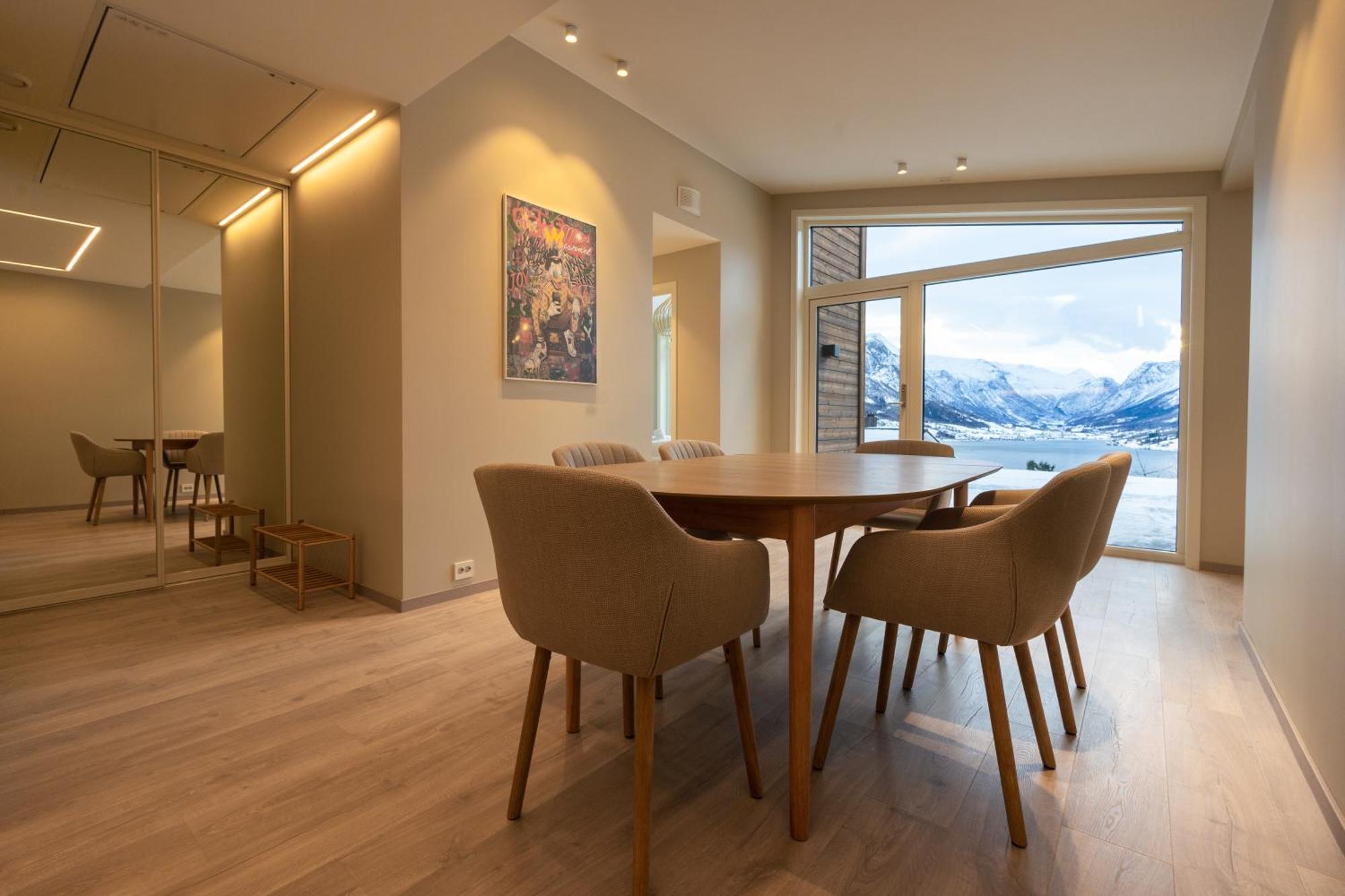 Leilighet Med Utsikt I Loen Stryn Ngoại thất bức ảnh